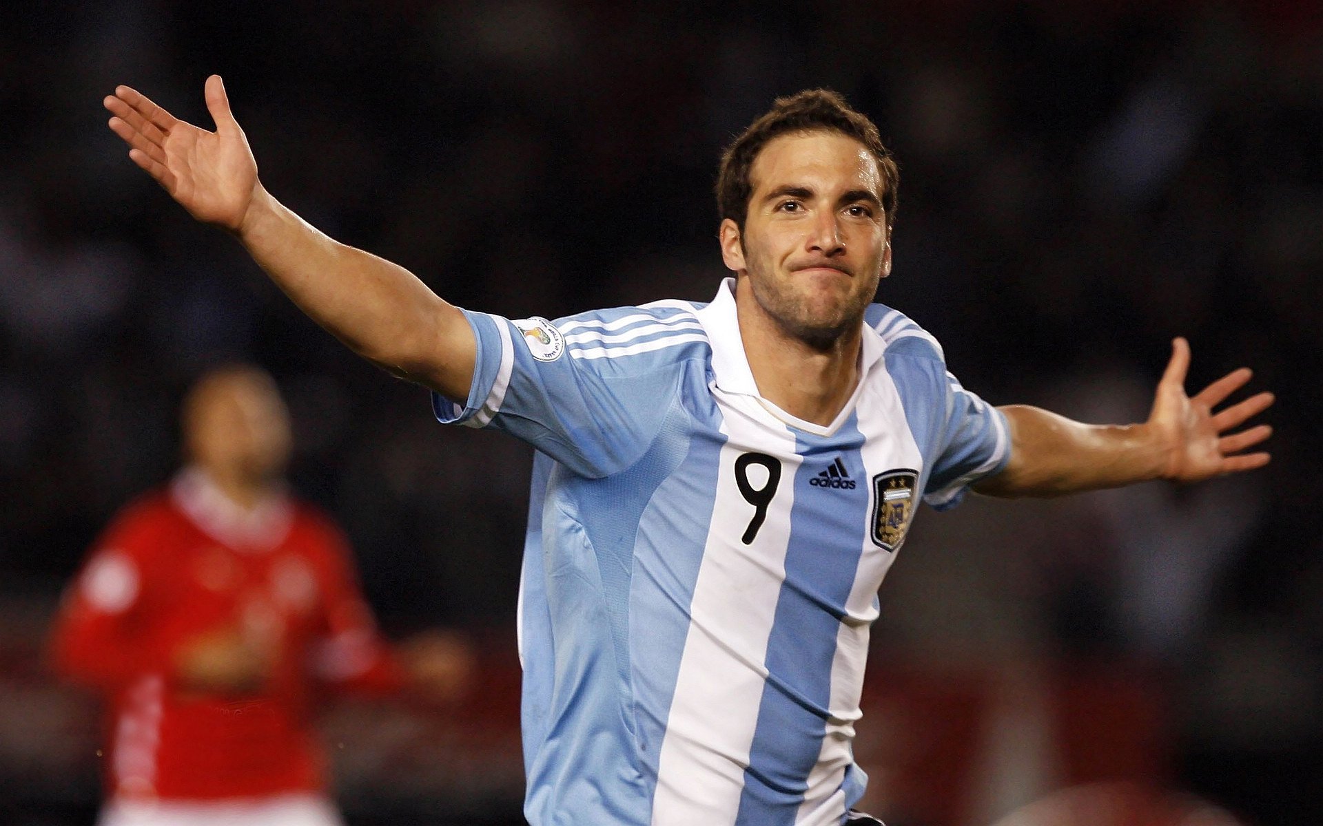 开云体育官网-绝地反击，活塞逆转猛龙，乔治加冕关键先生
